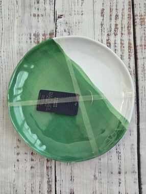 RACHEL ROY Green White Melamine 8" Appetizer Salad Plates Set of 4 NEW NWT